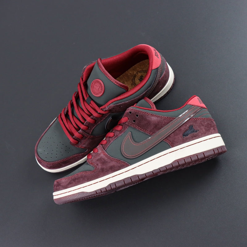 Sb Dunk Low x RIOT SKATESHOP 2025