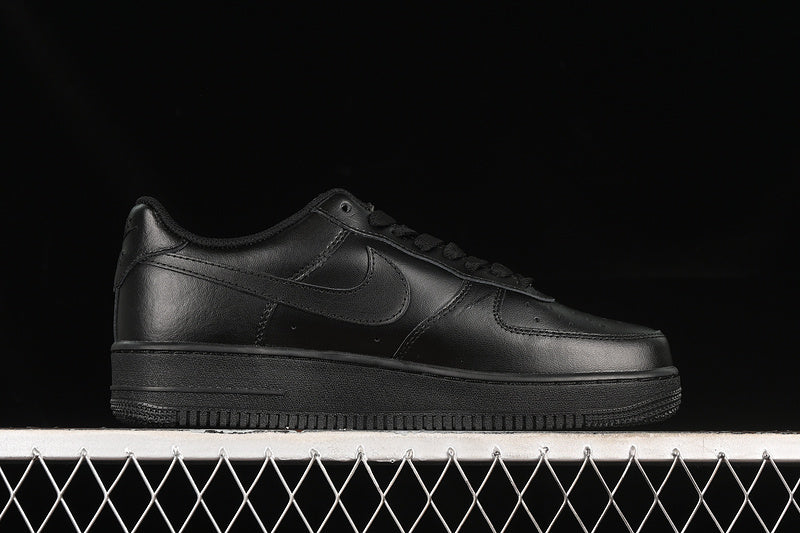 Nike Air Force 1 Low '07
Black