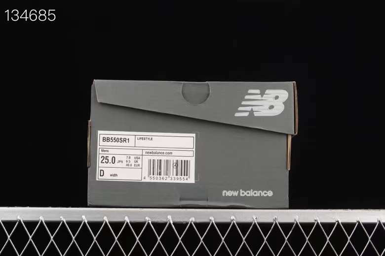 New Balance 550
Shadow