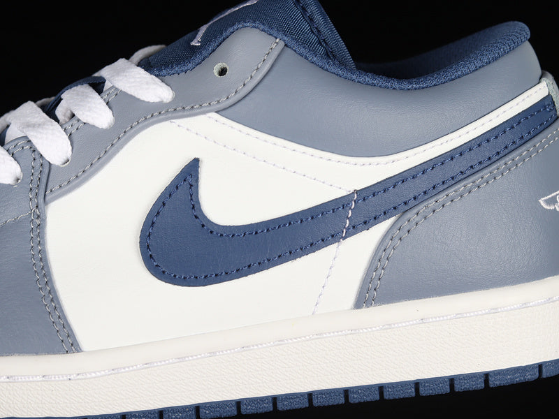 Jordan 1 Low
Slate Blue Navy (GS)