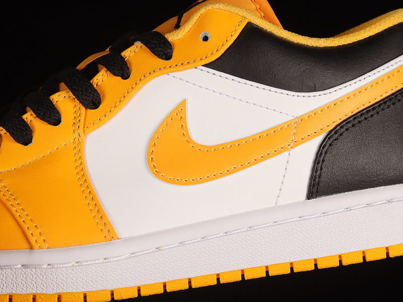 Jordan 1 Low
Taxi