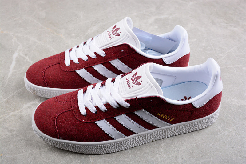 GAZELLE SHOES COLLEGIATE BURGUNDY/CLOUD WHITE/GOLD METALLIC