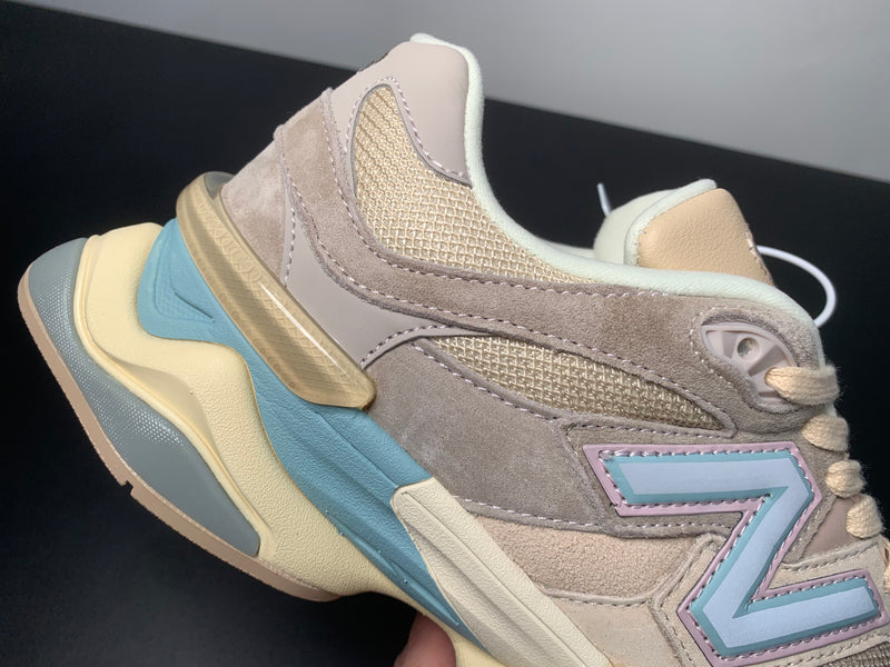 New Balance 9060
Ivory Cream Pink Sand