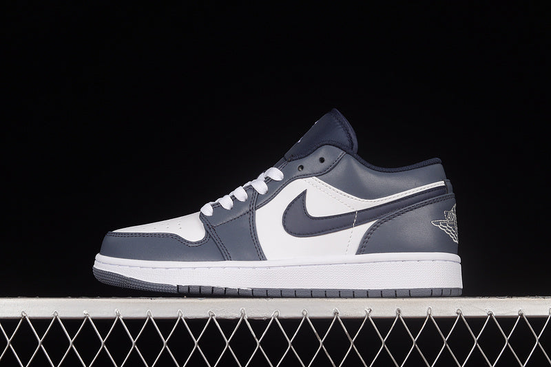 Jordan 1 Low
Ashen Slate