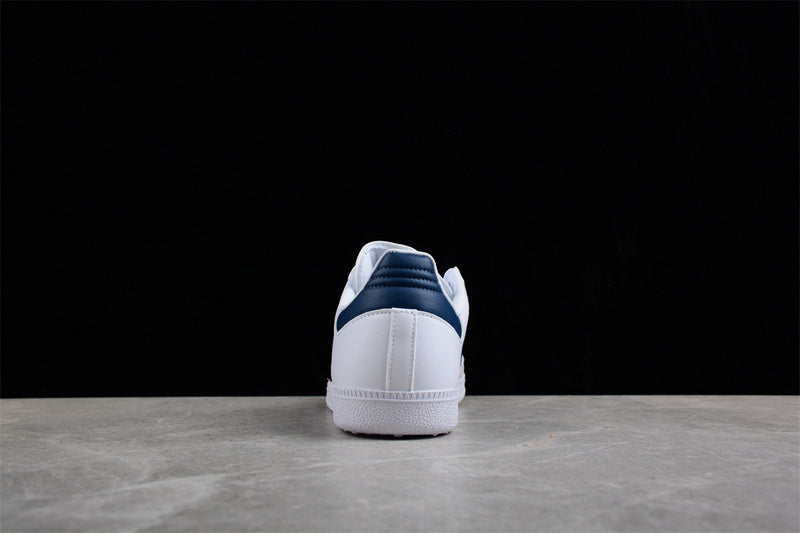 SAMBA ADV CLOUD WHITE/SHADOW NAVY/CLOUD WHITE