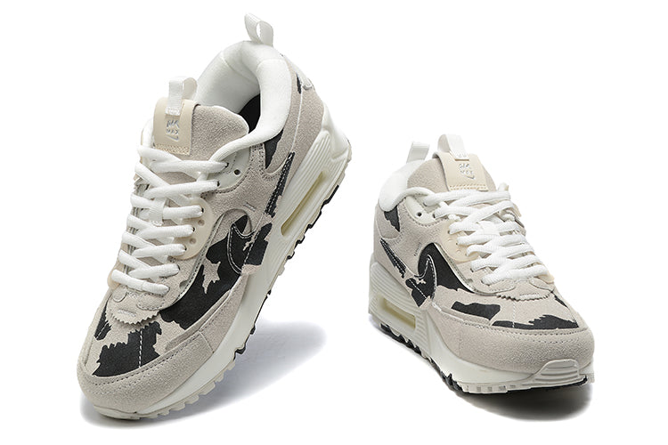 Nike Air Max 90 Futura
Cow Print