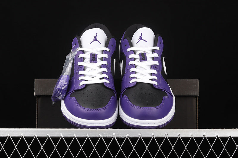 Jordan 1 Low
Court Purple Black