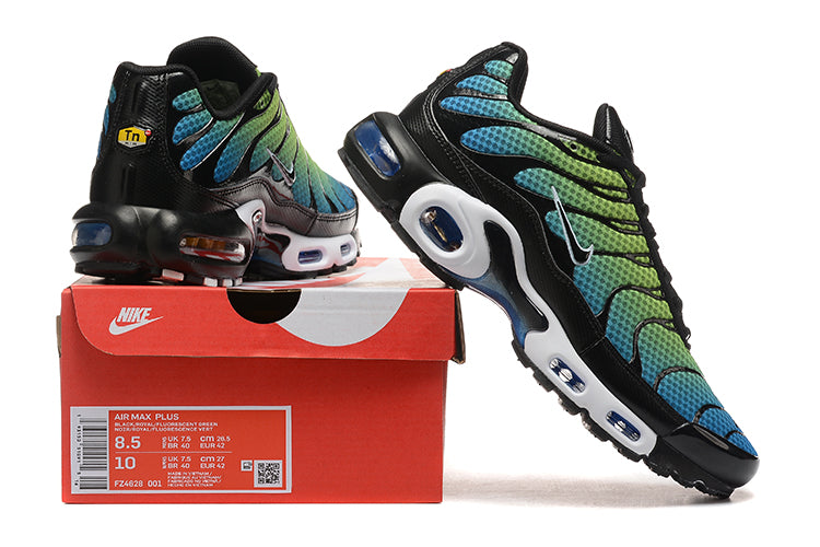 Nike Air Max Plus
Racer Blue Volt