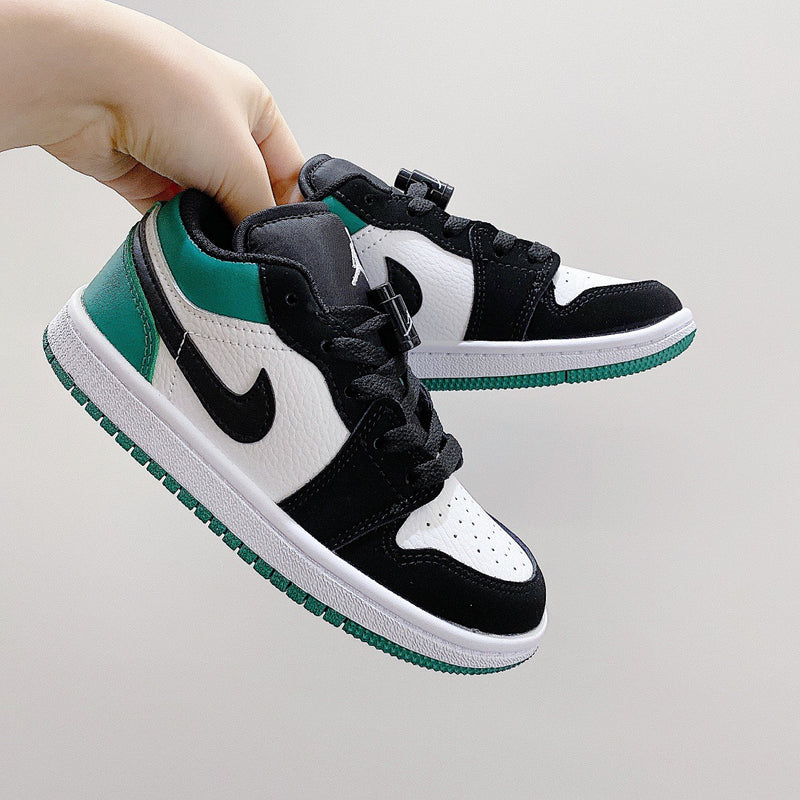 Jordan 1 Low
Mystic Green (GS) Kids