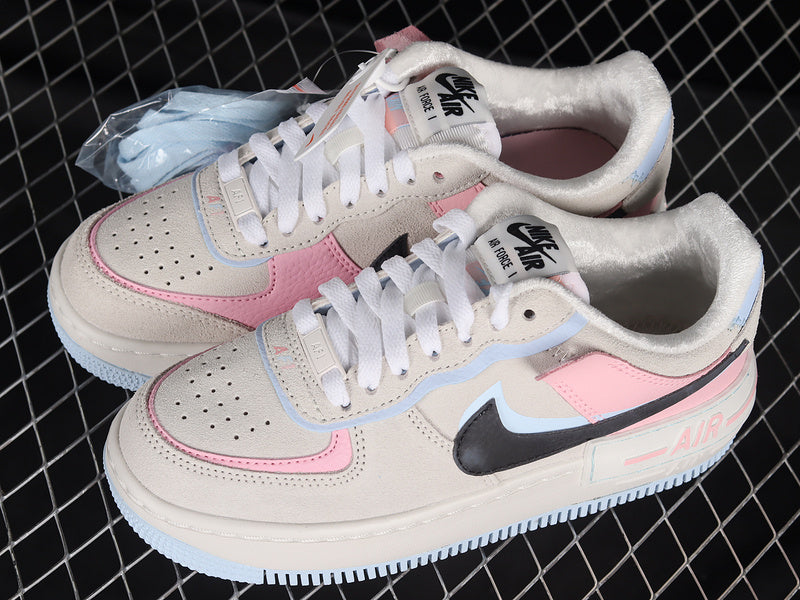Nike Air Force 1 Low Shadow
Hoops Medium Soft Pink