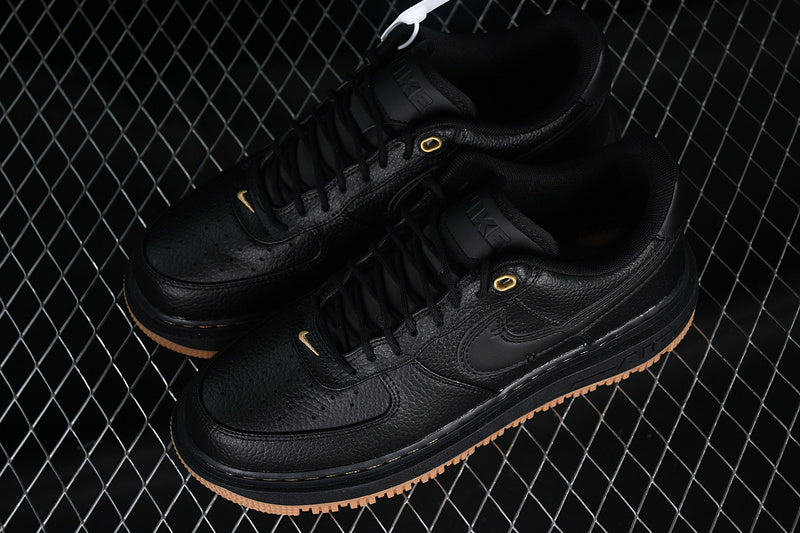 Nike Air Force 1 Low Luxe
Black Gum