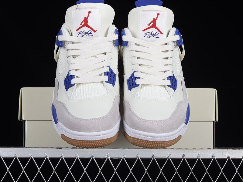 Nike SB Air Jordan 4 "Sapphire"