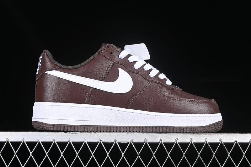 Nike Air Force 1 Low Retro
Color of the Month Chocolate