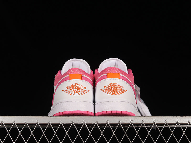 Jordan 1 Low
Pinksicle Orange (GS)