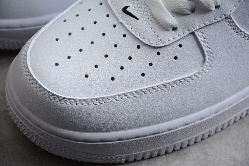 Nike Air Force 1 Low
Have a Nike Day White Gold