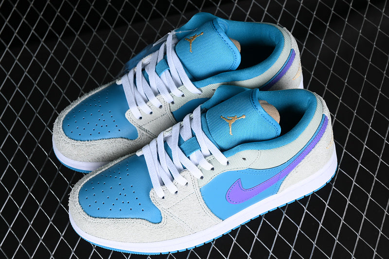 Jordan 1 Low SE
Pistachio Frost Aquatone