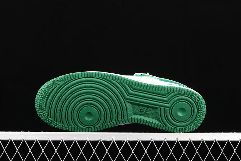 Nike Air Force 1 Low
Shamrock St Patrick's Day (2021)