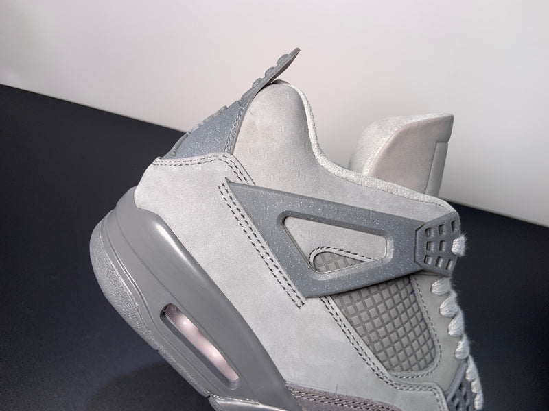 Jordan 4 Retro SE
Paris Olympics Wet Cement