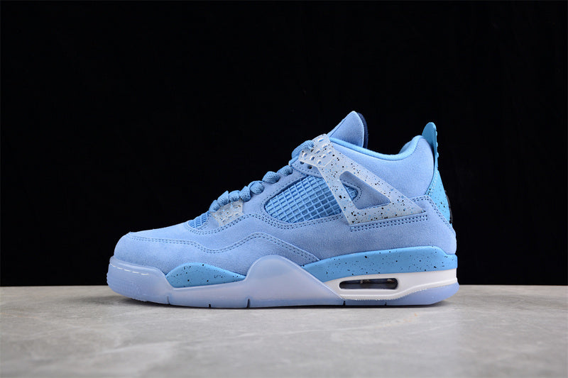 Air Jordan 4 Retro UNC (PE)