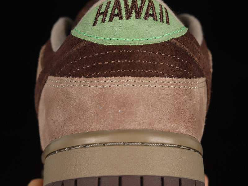 Nike Dunk Low
KicksHawaii Aloha