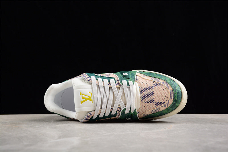 Louis Vuitton LV Trainer
Damier White Green