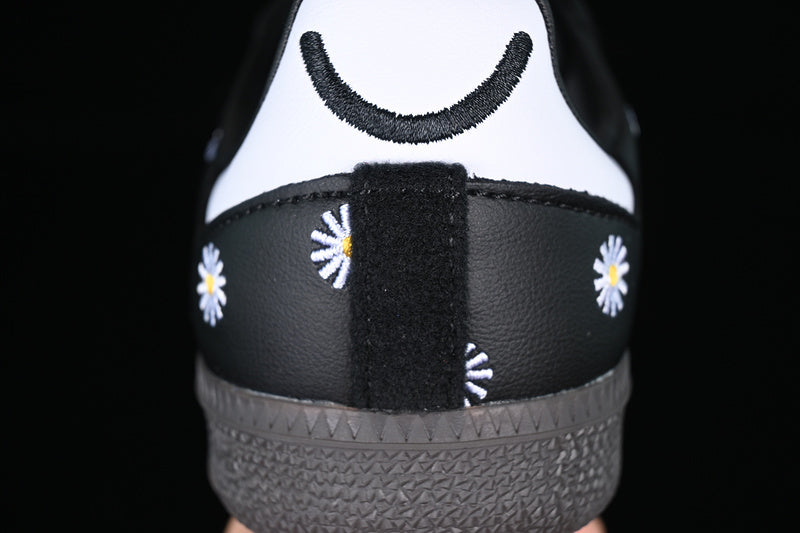 ADIDAS ATMOS X FACE X SAMBA OG EMBROIDERED DAISIES CORE BLACK/CLOUD WHITE/GOLD FOIL