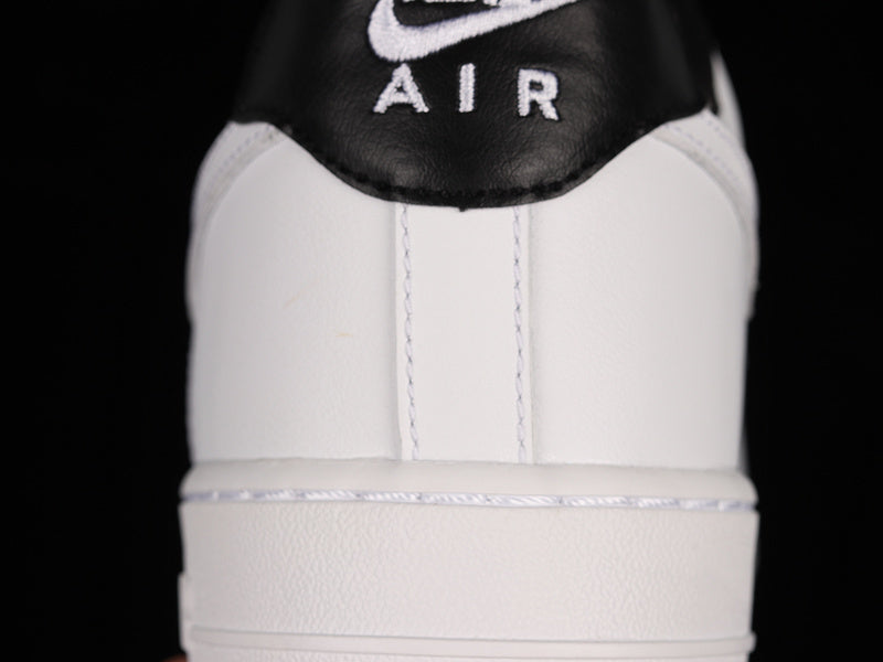 Nike Air Force 1 Low
White Black