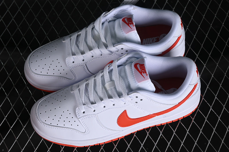 Nike Dunk Low Retro
White Picante Red