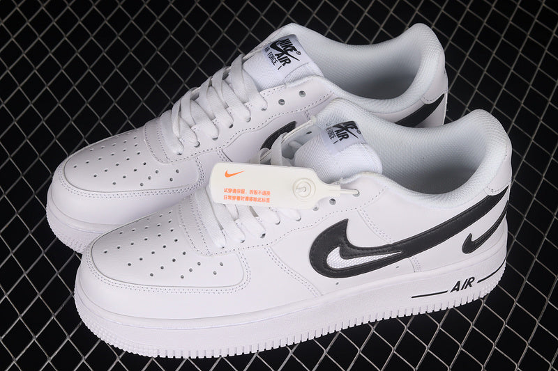 Nike Air Force 1 Low '07 FM
Cut Out Swoosh White Black