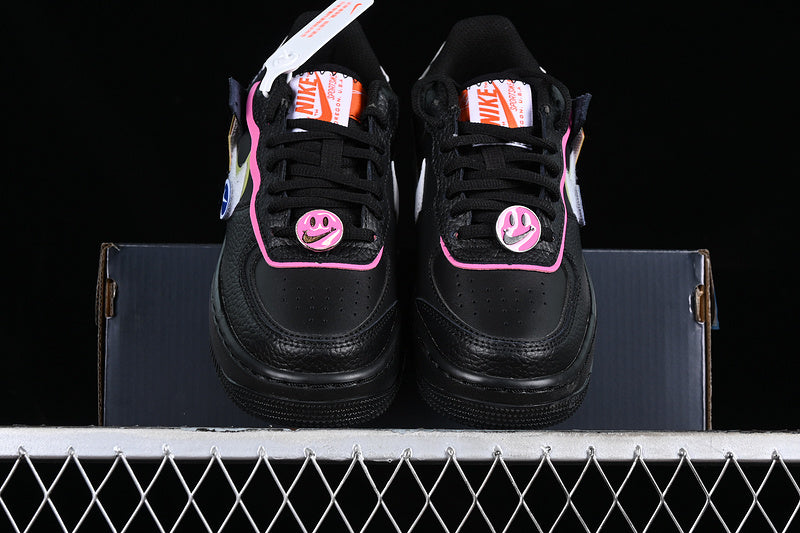 Nike Air Force 1 Low Shadow
Removable Patches Black Pink