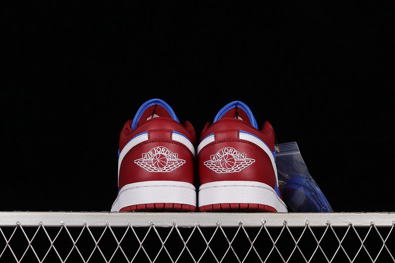 Jordan 1 Low
Pomegranate Medium Blue