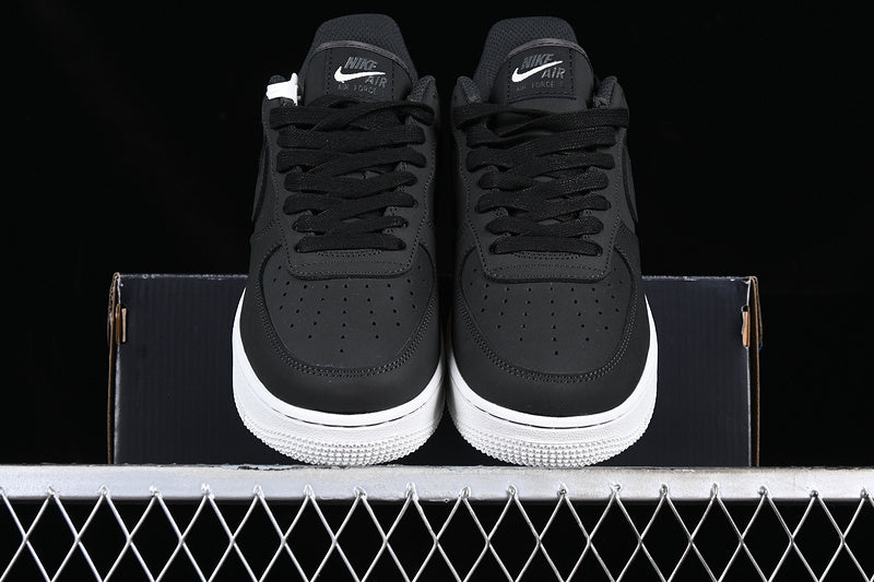 Nike Air Force 1 Low LX
Off Noir Black