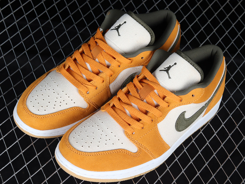 Jordan 1 Low SE
Light Curry