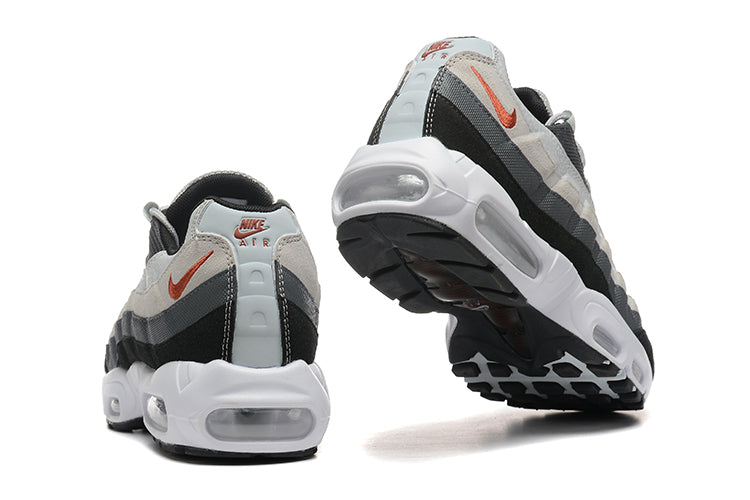 Nike Air Max 95
Wolf Grey Rugged Orange