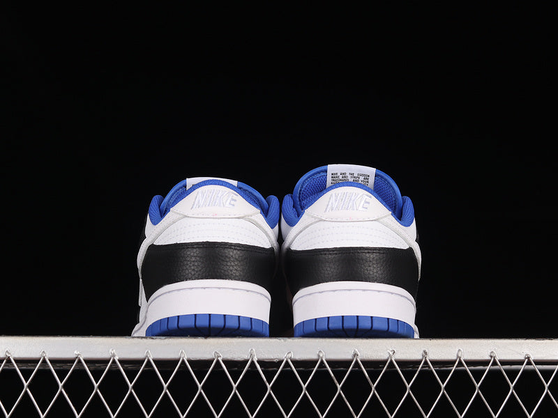 Nike Dunk Low
White Black Royal