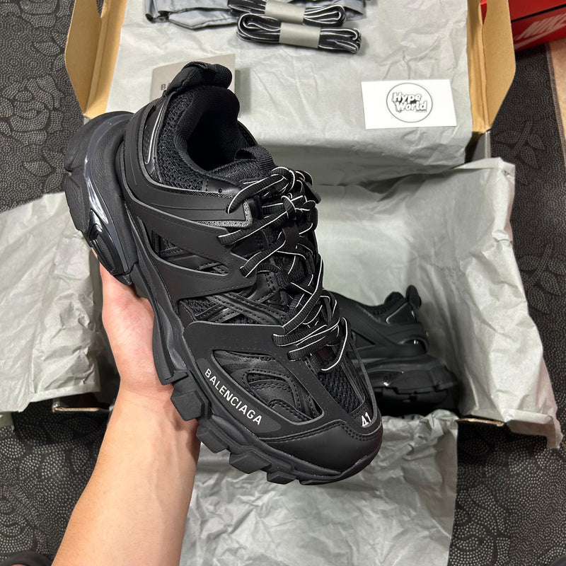 Balenciaga Track 2.0 Black