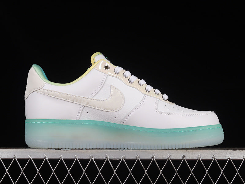 Nike Air Force 1 Low '07 PRM
Unlock Your Space