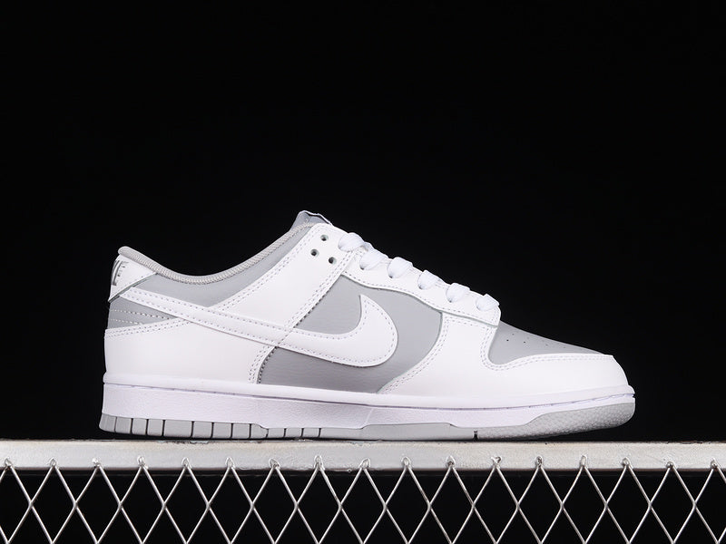 Nike Dunk Low Retro
White Grey