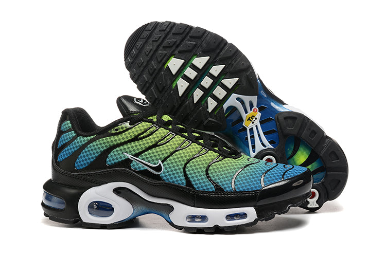 Nike Air Max Plus
Racer Blue Volt