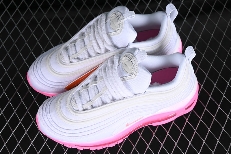 Nike Air Max 97 SE
Chenille Swoosh Pink Foam