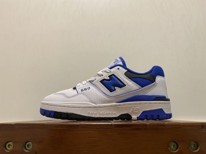 New Balance 550
White Blue