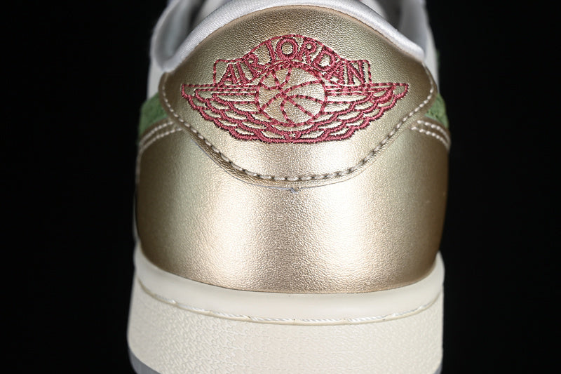 Jordan 1 Low OG
Year of the Dragon (2024) (GS)