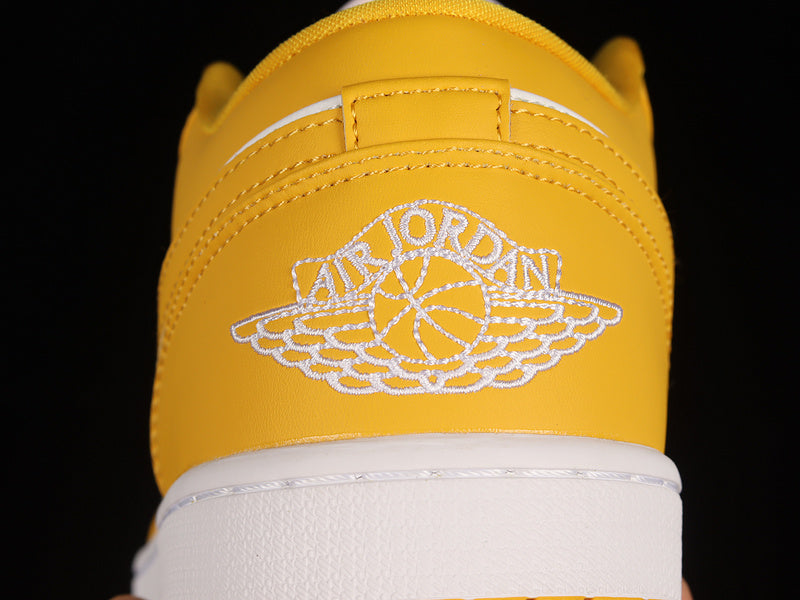 Jordan 1 Low
White Pollen (GS)