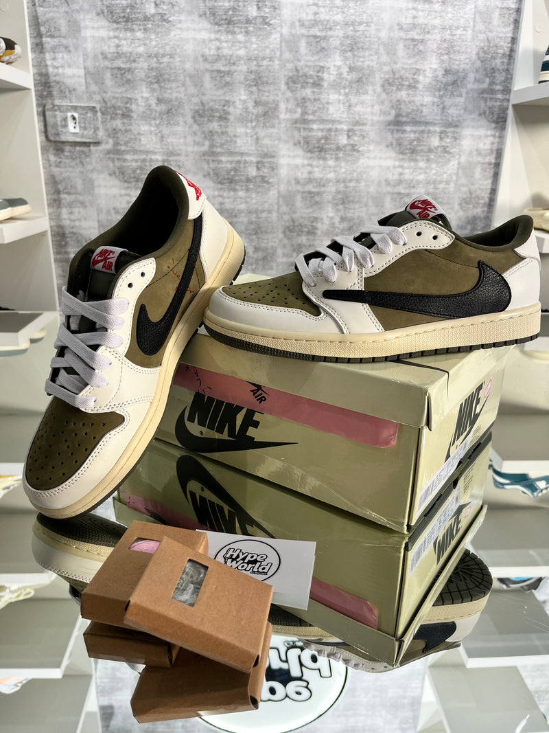 Travis Scott x Air Jordan 1 Low OG Medium Olive