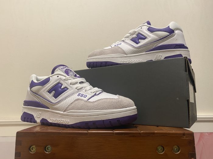 New Balance 550
White Purple