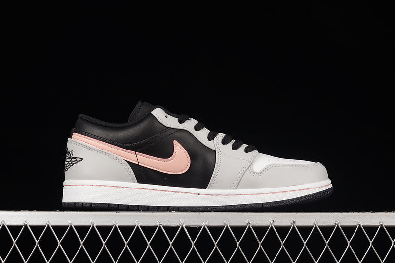 Jordan 1 Low
Black Grey Pink