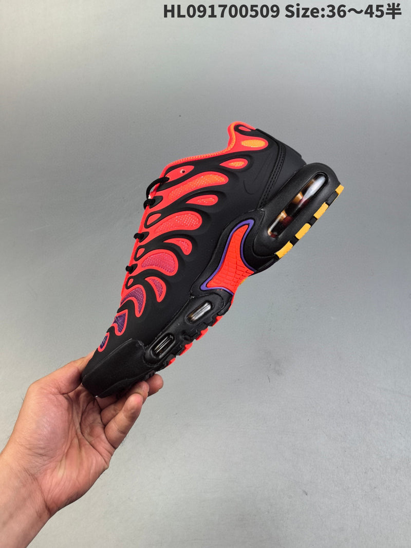 Nike Air Max Plus Drift
All Day