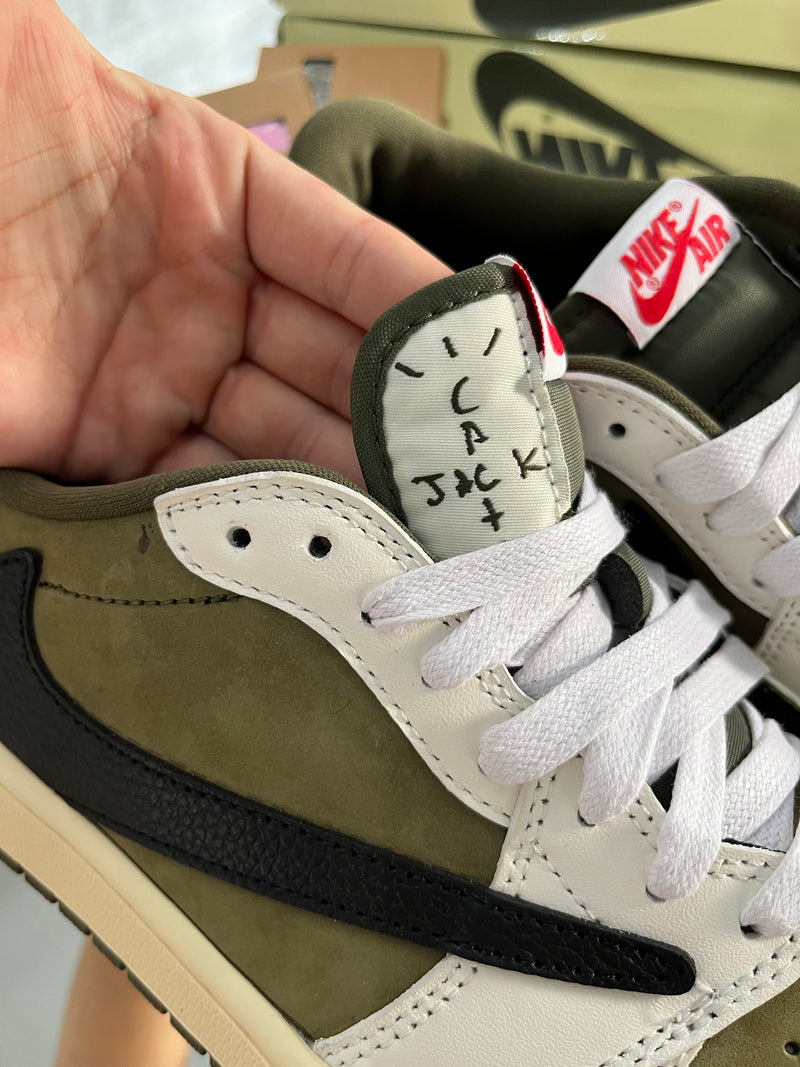 Travis Scott x Air Jordan 1 Low OG Medium Olive