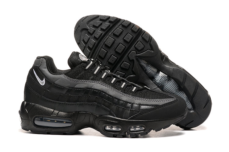 Nike Air Max 95
Black Sequoia