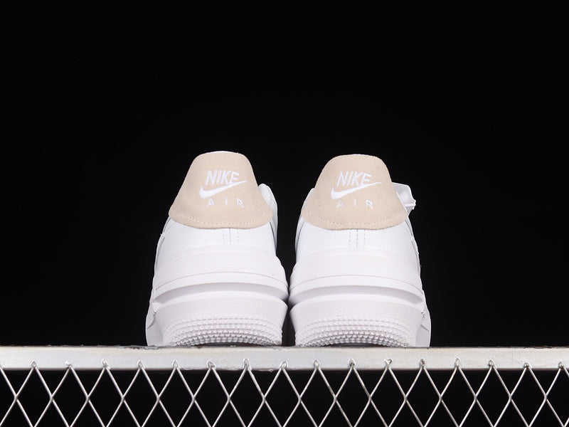 Nike Air Force 1 Low PLT.AF.ORM
Bling White Metallic Gold